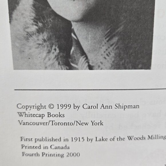 Vintage Five Roses Cookbook Bread and Pastry Classic Canadian Cookbook Softcover - Picture 3 of 16